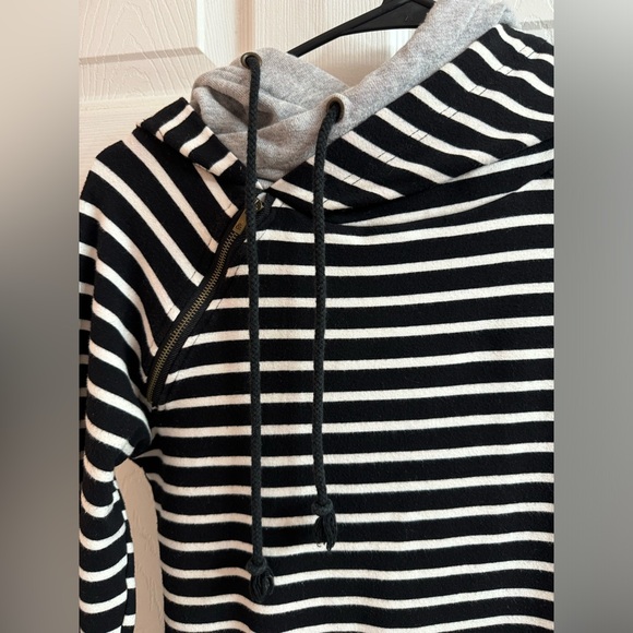 Ampersand Avenue DoubleHood Striped Hoodie Women’s Size Small - Picture 2 of 6